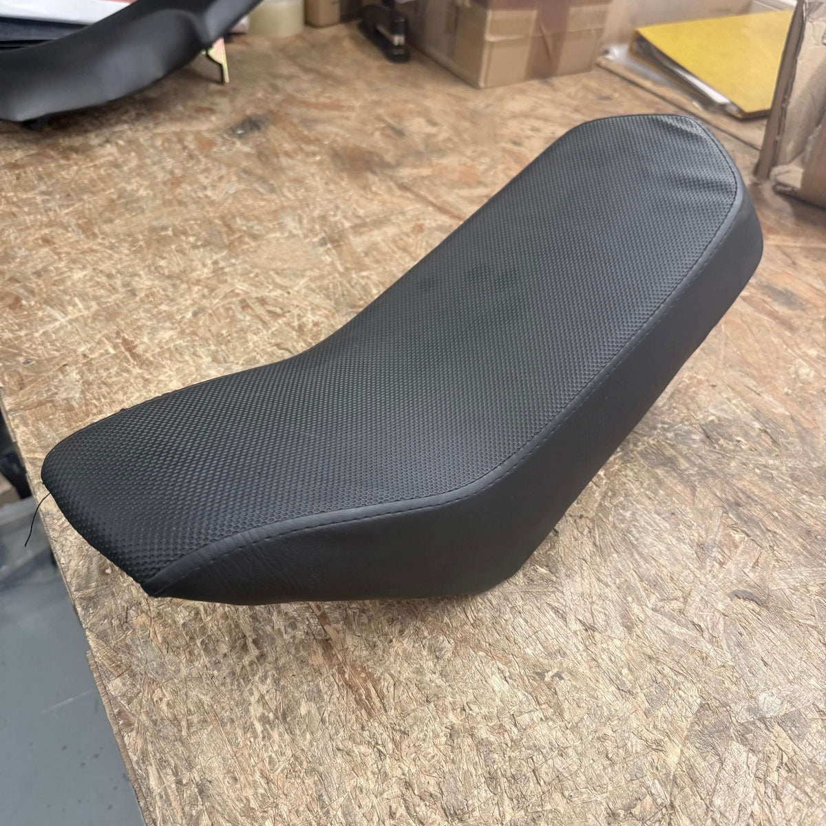 Seat - Panther 110cc / Sniper 120cc