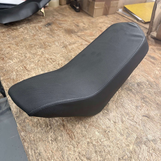 Seat - Panther 110cc / Sniper 120cc